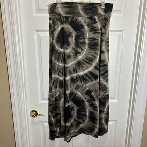 Black and Gray Tie Dye Print Maxi Skirt